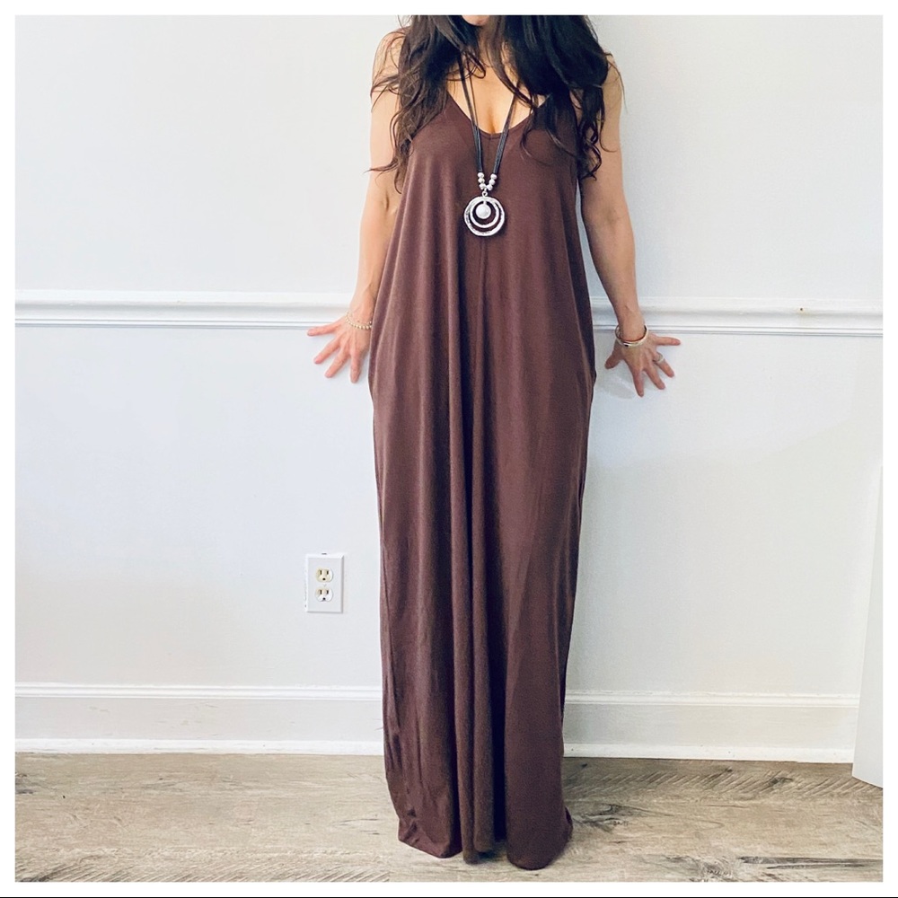 ✨LAST 1✨LOOSE FIT SLEEVELESS MAXI DRESS W/pockets - Picture 4 of 12